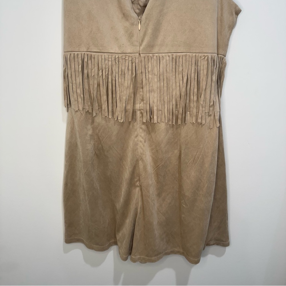 Chelsea & Violet Tan Faux Suede Fringe Sleeveless Mini Dress Size S NWT - Picture 6 of 10